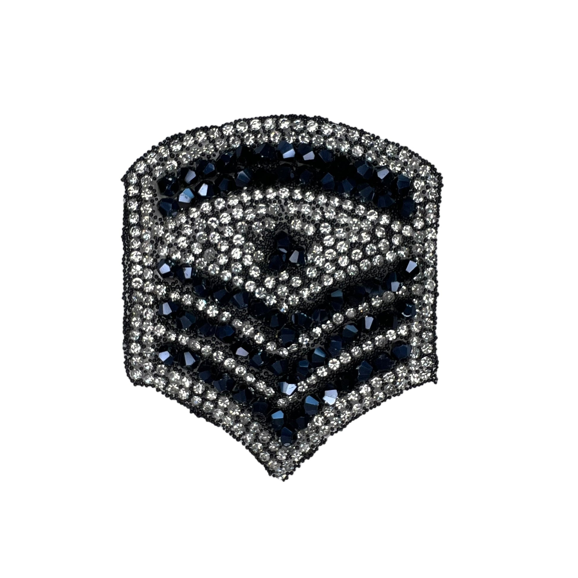 SP0012-zwart-met-zilveren-embleem-strass-patch